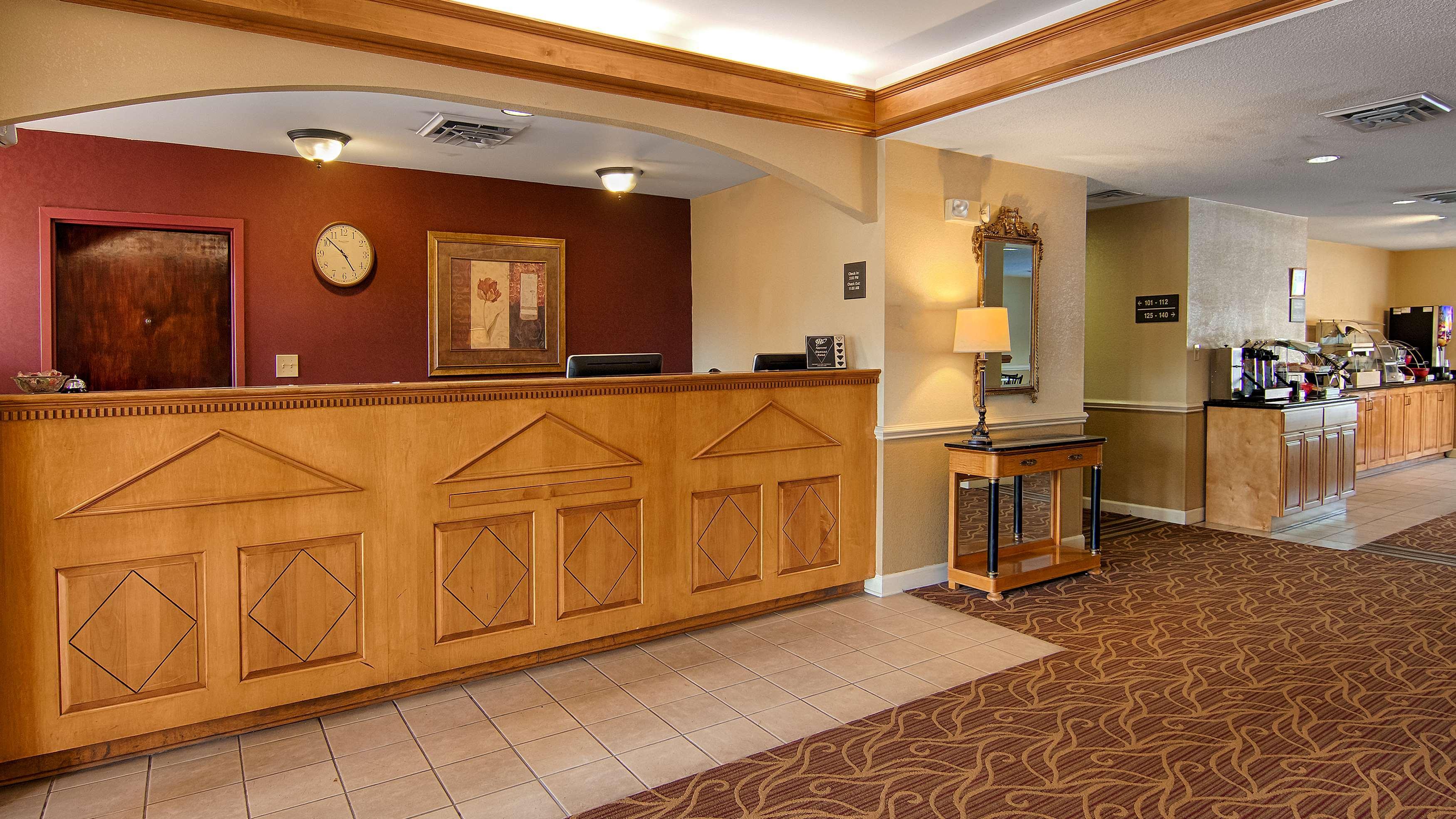 Surestay Plus Hotel Tarboro Interior foto